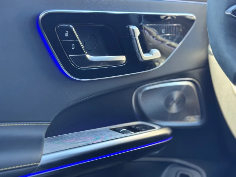 Mercedes-Benz CLE 53 AMG* SPORT SEATS* BURMESTER* НАЛИЧЕН* CARBON, снимка 7 - Автомобили и джипове - 52387528