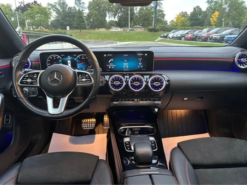 Mercedes-Benz CLA 250 AMG PACK * PANO * CARFAX * АВТОКРЕДИТ * , снимка 16 - Автомобили и джипове - 53270495