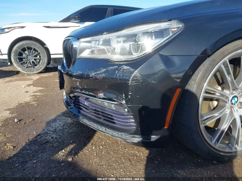 BMW 750 Distronik| Headup| Подгрев| Oбдух| 360| Pano, снимка 6 - Автомобили и джипове - 53376188