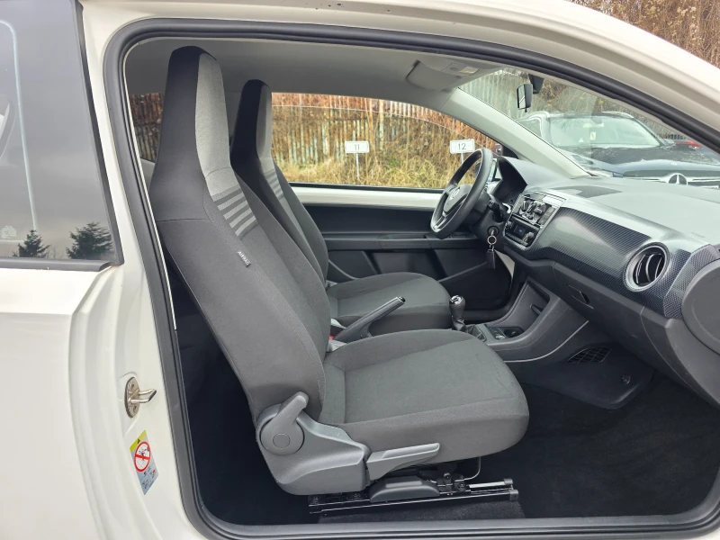 VW Up 1.0 MPI 60k.c EURO 6B , снимка 12 - Автомобили и джипове - 53398914