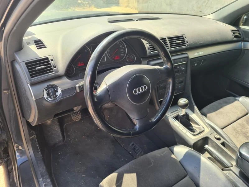 Audi A4 3.0 V6 Quattro , снимка 10 - Автомобили и джипове - 47659922