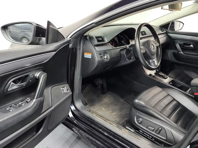 VW CC 2.0 Tsi, снимка 10 - Автомобили и джипове - 56389374