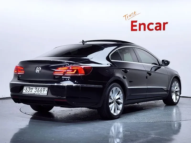 VW CC 2.0 Tsi, снимка 2 - Автомобили и джипове - 56389374