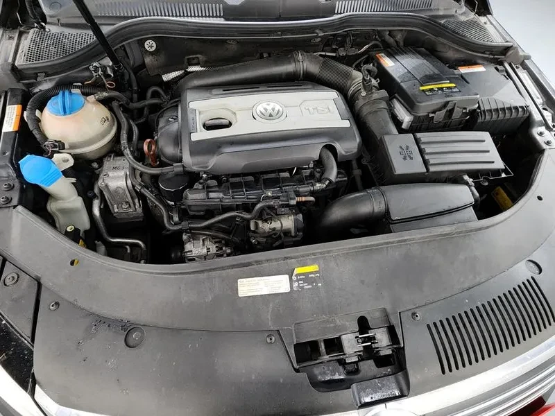 VW CC 2.0 Tsi, снимка 6 - Автомобили и джипове - 56389374