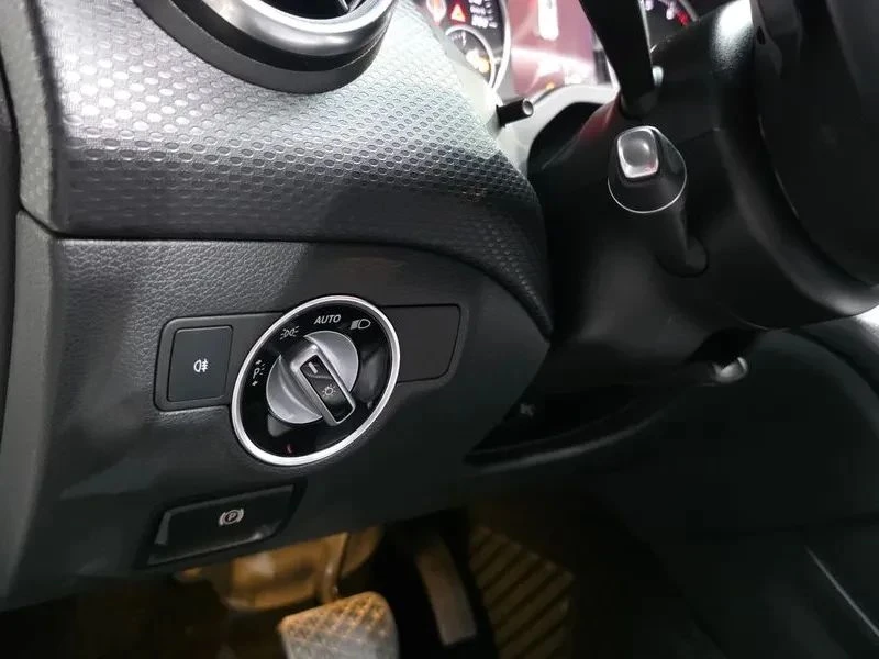 Mercedes-Benz A 200 | Mobile.bg � ����������� 17