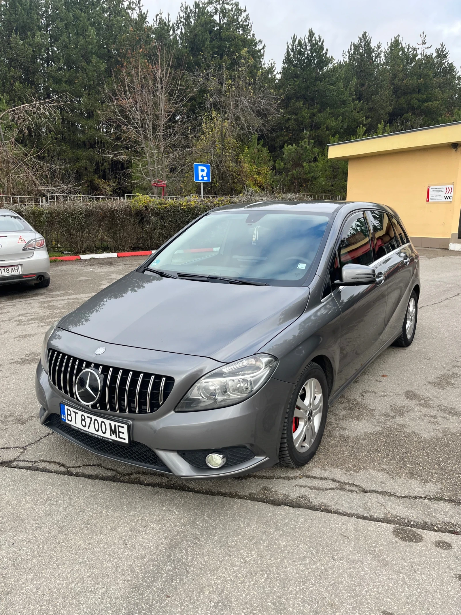 Mercedes-Benz B 180, снимка 1