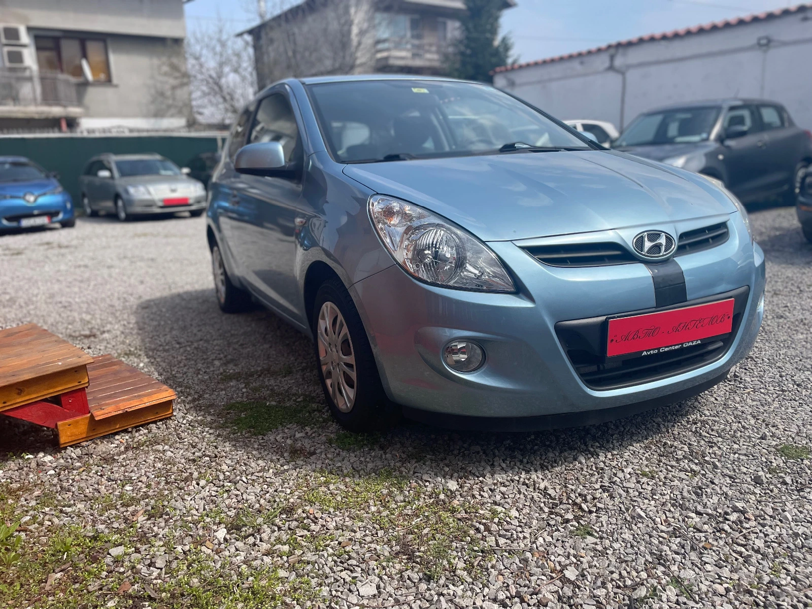 Hyundai I20 1.2i - изображение 2