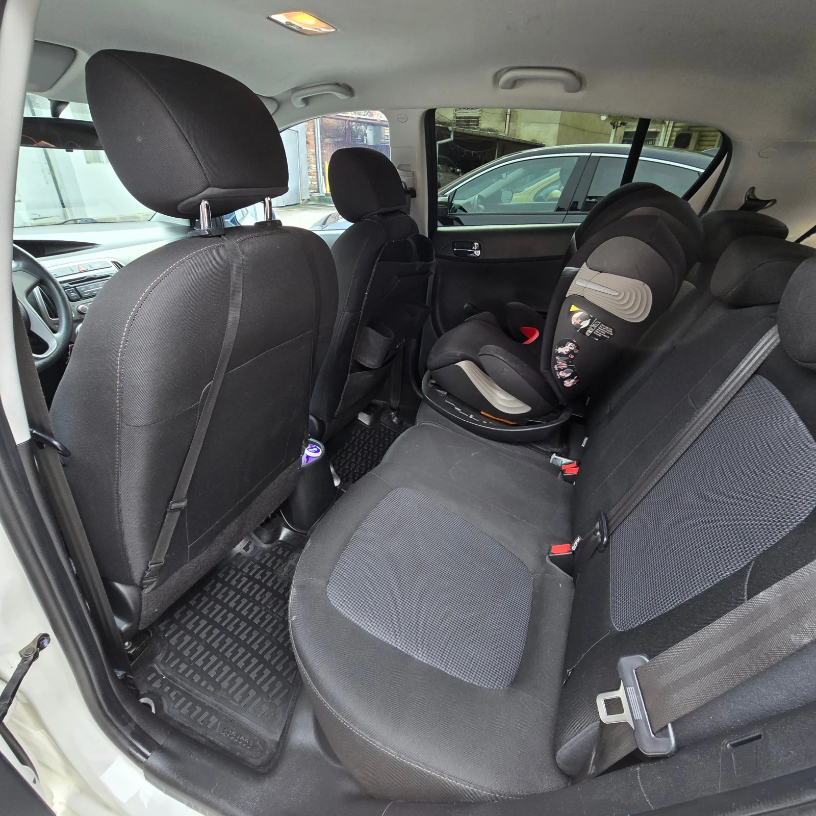 Hyundai I20 1.2  | Mobile.bg   14