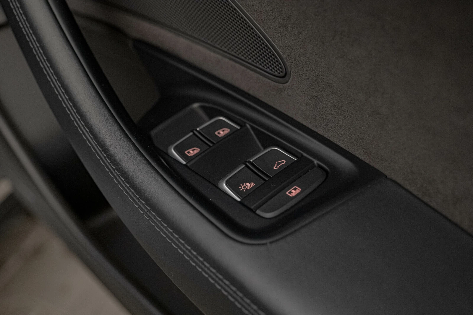 Audi A8 4.0TFSI/LONG/Bose/HuD/Обдухване/Камера - изображение 10