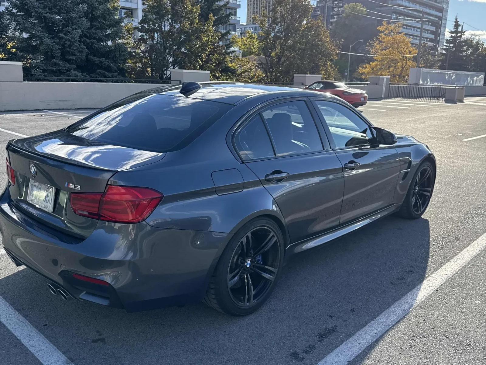 BMW M3 * CARFAX * БЕЗ ПЪРВОНАЧАЛНА ВНОСКА - изображение 4