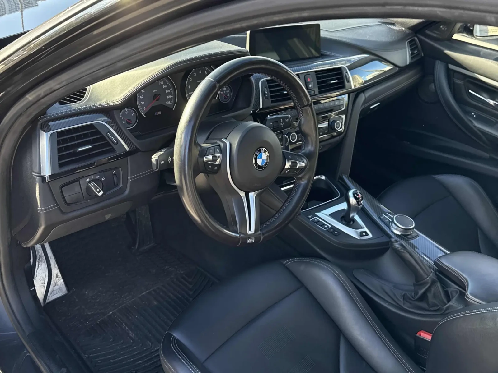 BMW M3 * CARFAX * БЕЗ ПЪРВОНАЧАЛНА ВНОСКА - изображение 6