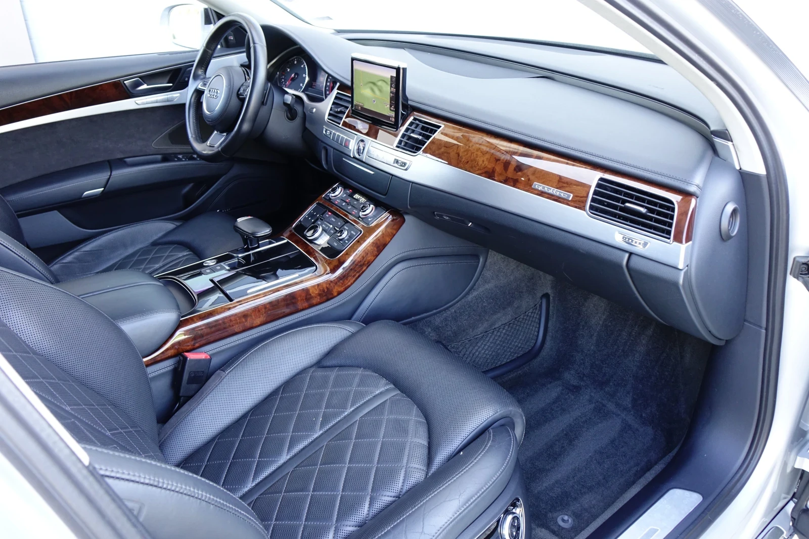 Audi A8 4.2TDI* BOSE* NAVI 3D* TV* SOLAR*  | Mobile.bg � ����������� 14