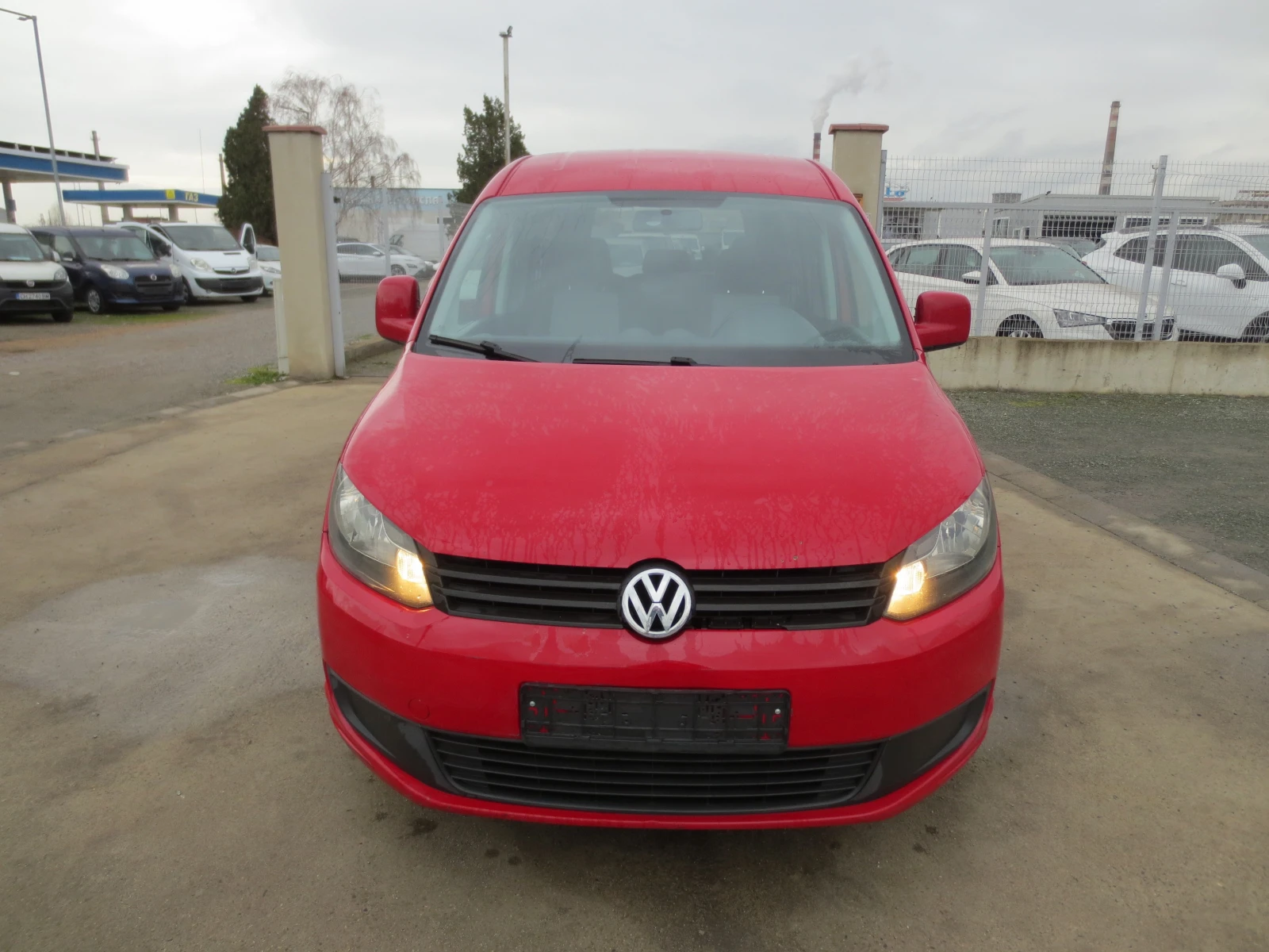 VW Caddy 1.6 TDI* MAXI*  - изображение 2
