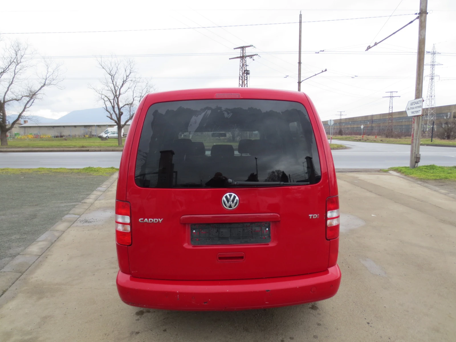 VW Caddy 1.6 TDI* MAXI*  - изображение 6