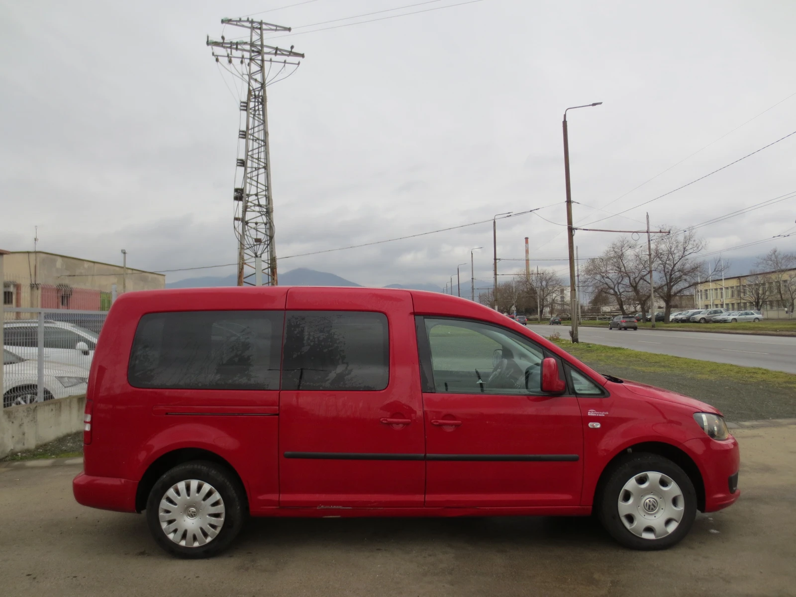 VW Caddy 1.6 TDI* MAXI*  - изображение 4