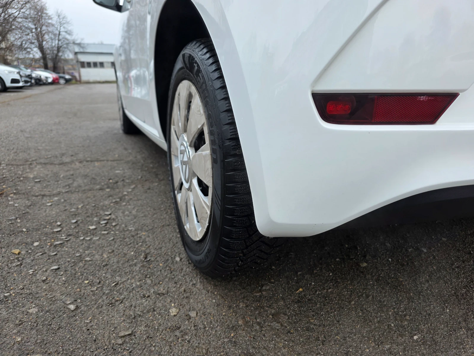 VW Up 1.0 MPI 60k.c EURO 6B  - изображение 7