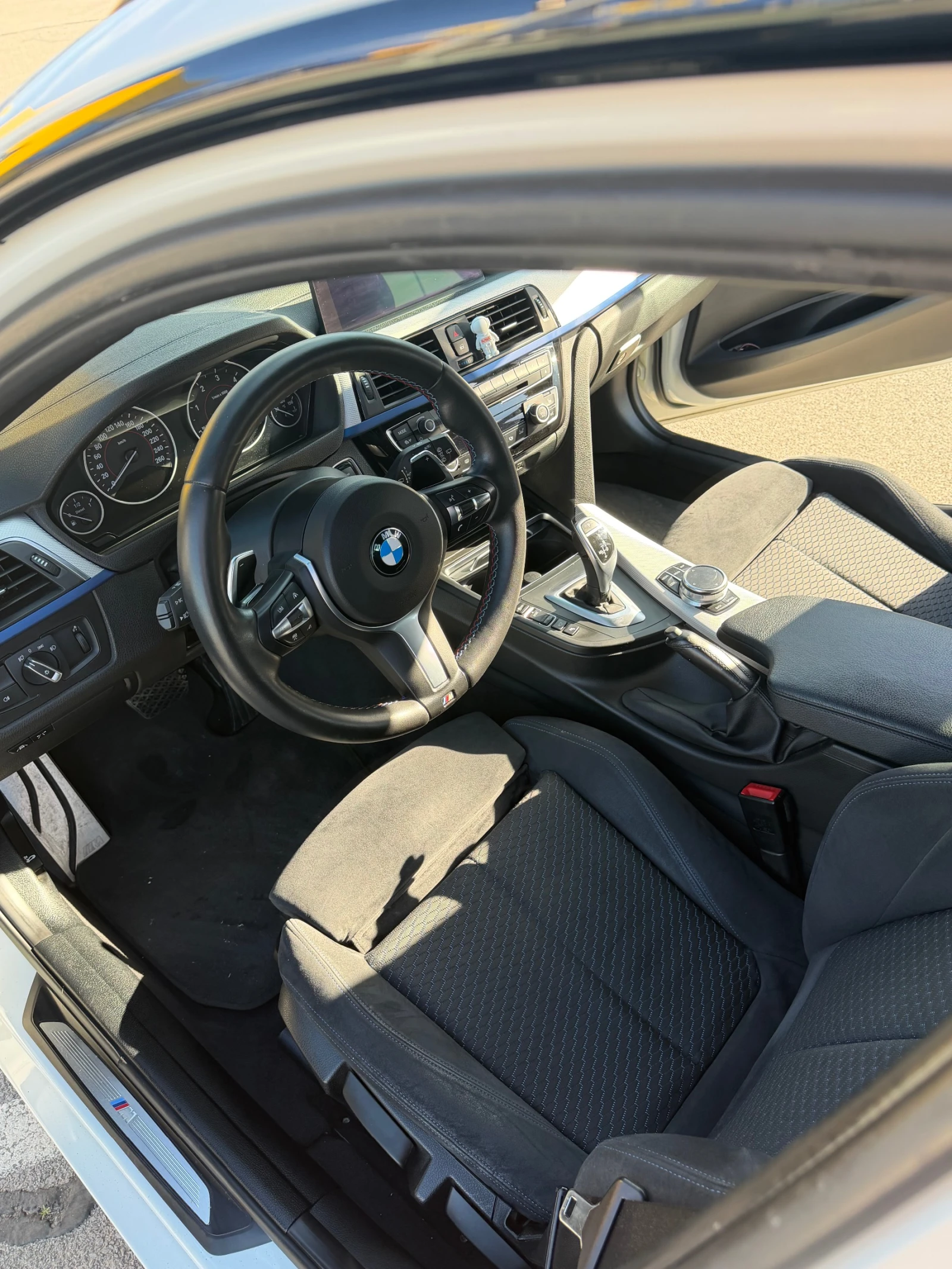 BMW 335, снимка 10 - Автомобили и джипове - 54722647
