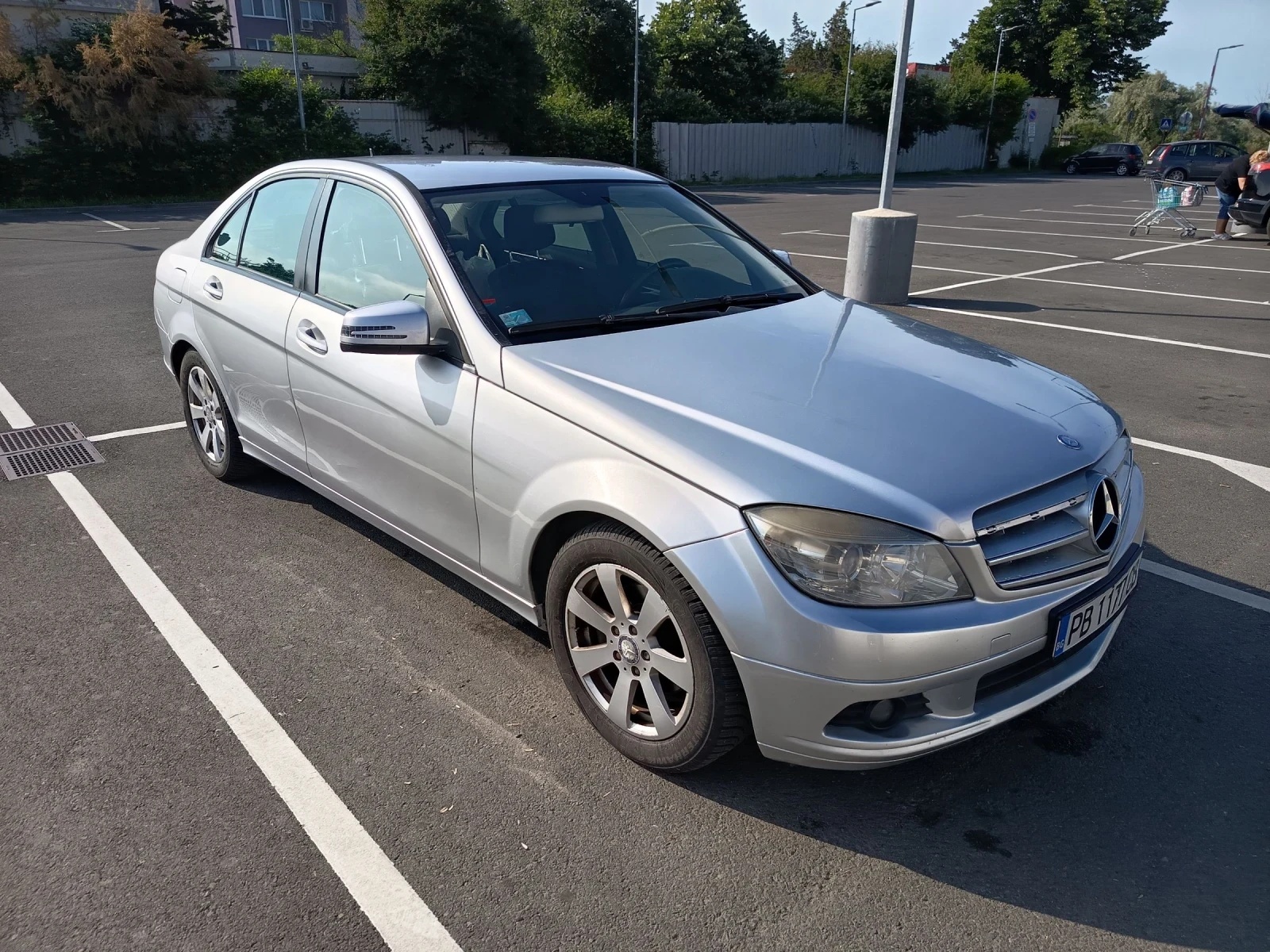 Mercedes-Benz C 200, снимка 2 - Автомобили и джипове - 54842376