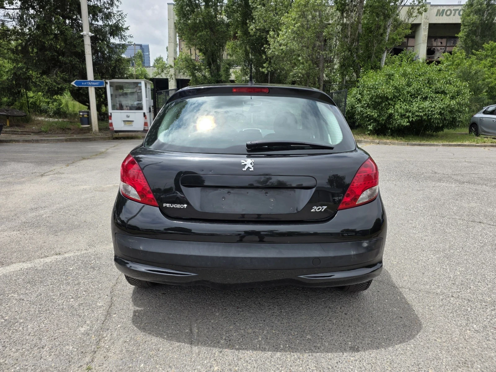 Peugeot 207 1.4БЕНЗИН/КЛИМАТИК/ЕВРО5/147 000КМ, снимка 5 - Автомобили и джипове - 54881489