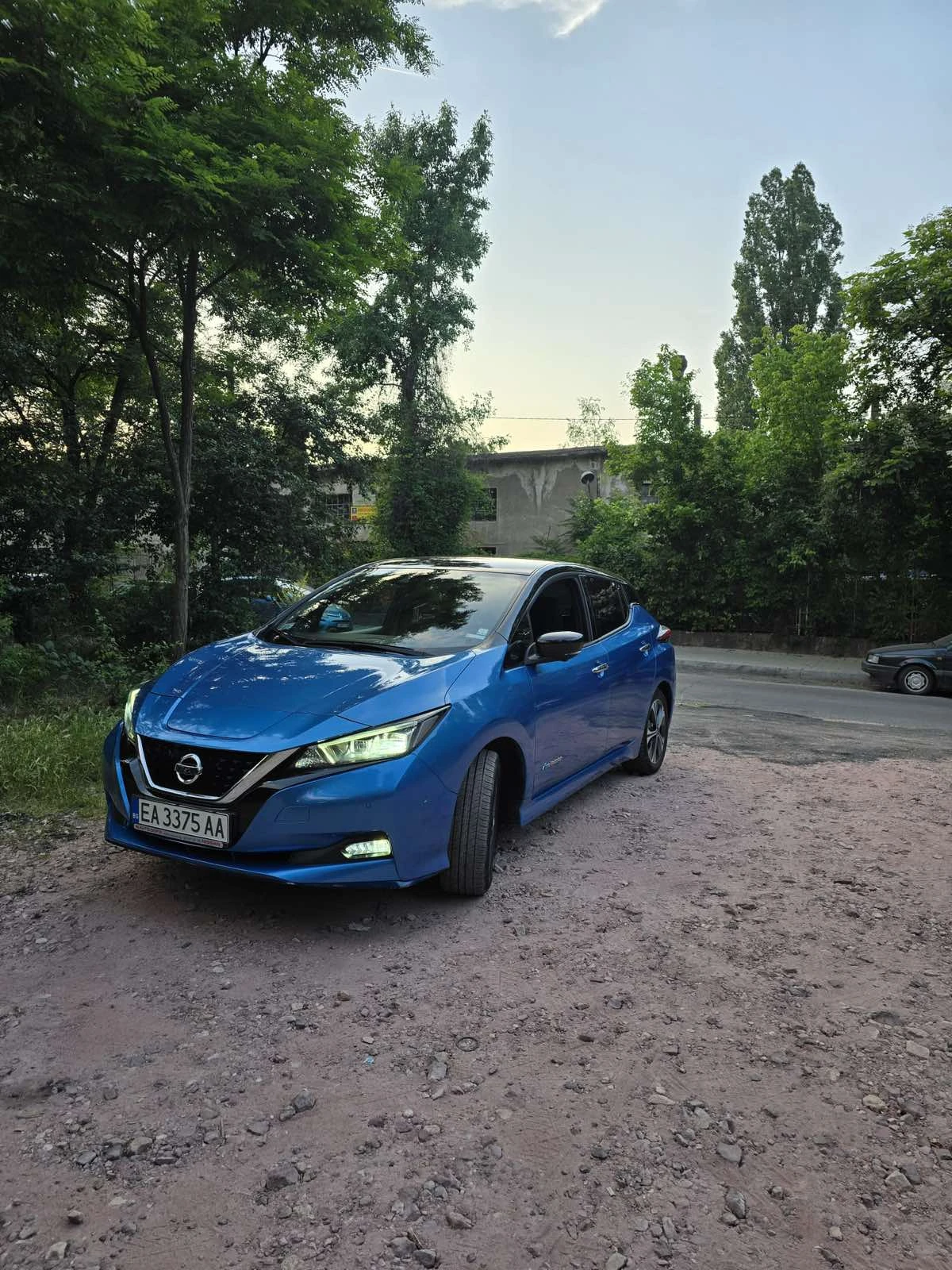 Nissan Leaf  Електромобил 62 kWh   215 к.с.   Българска