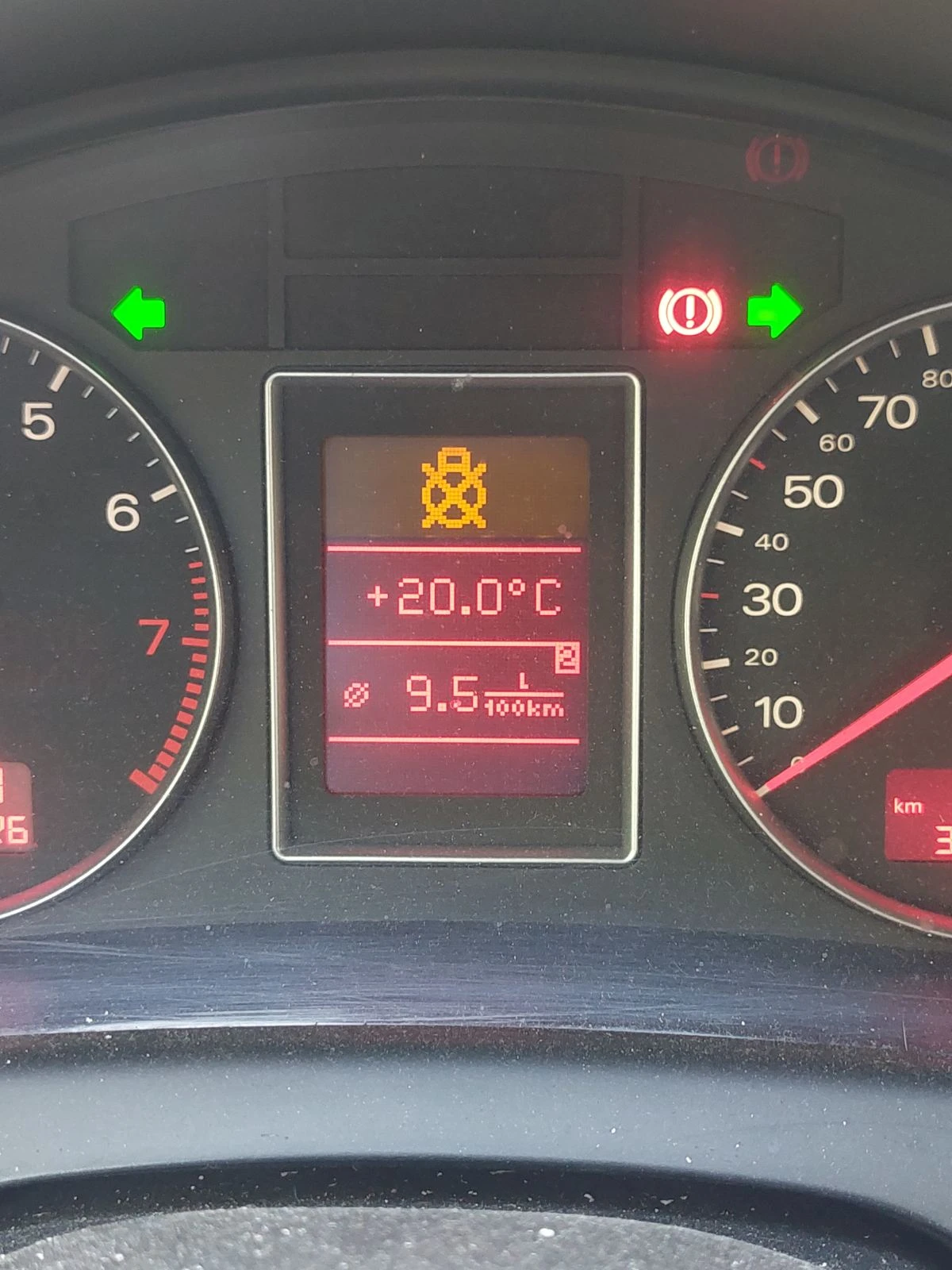 Audi A4, снимка 11 - Автомобили и джипове - 55537913