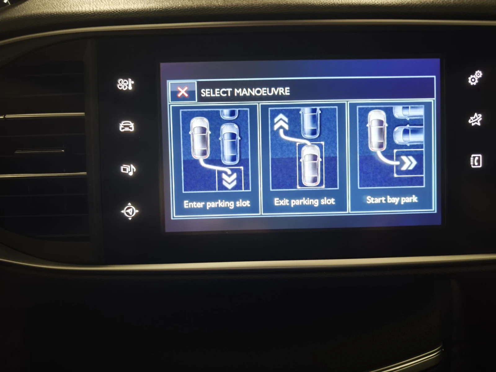 Peugeot 308 SW, снимка 9 - Автомобили и джипове - 55981576