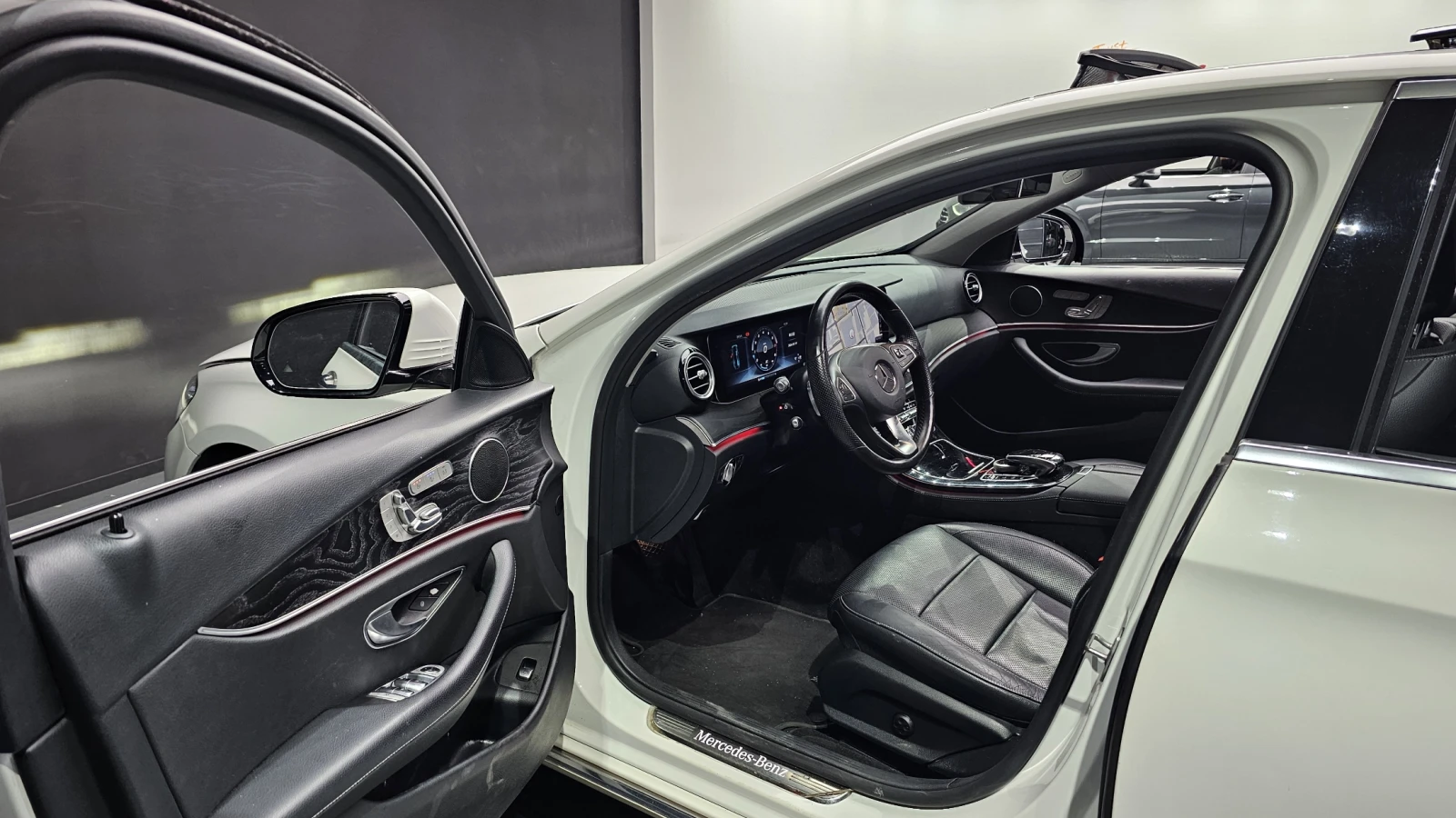 Mercedes-Benz E 300 BLIND SPOT* ��. ��������* 360* ���* ������ ���� | Mobile.bg � ����������� 10