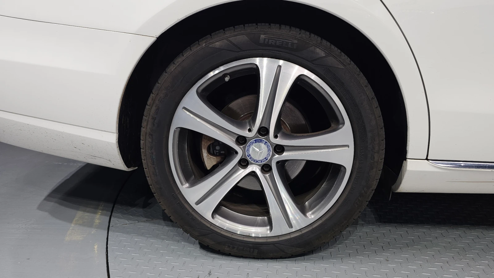 Mercedes-Benz E 300 BLIND SPOT* ��. ��������* 360* ���* ������ ���� | Mobile.bg � ����������� 5