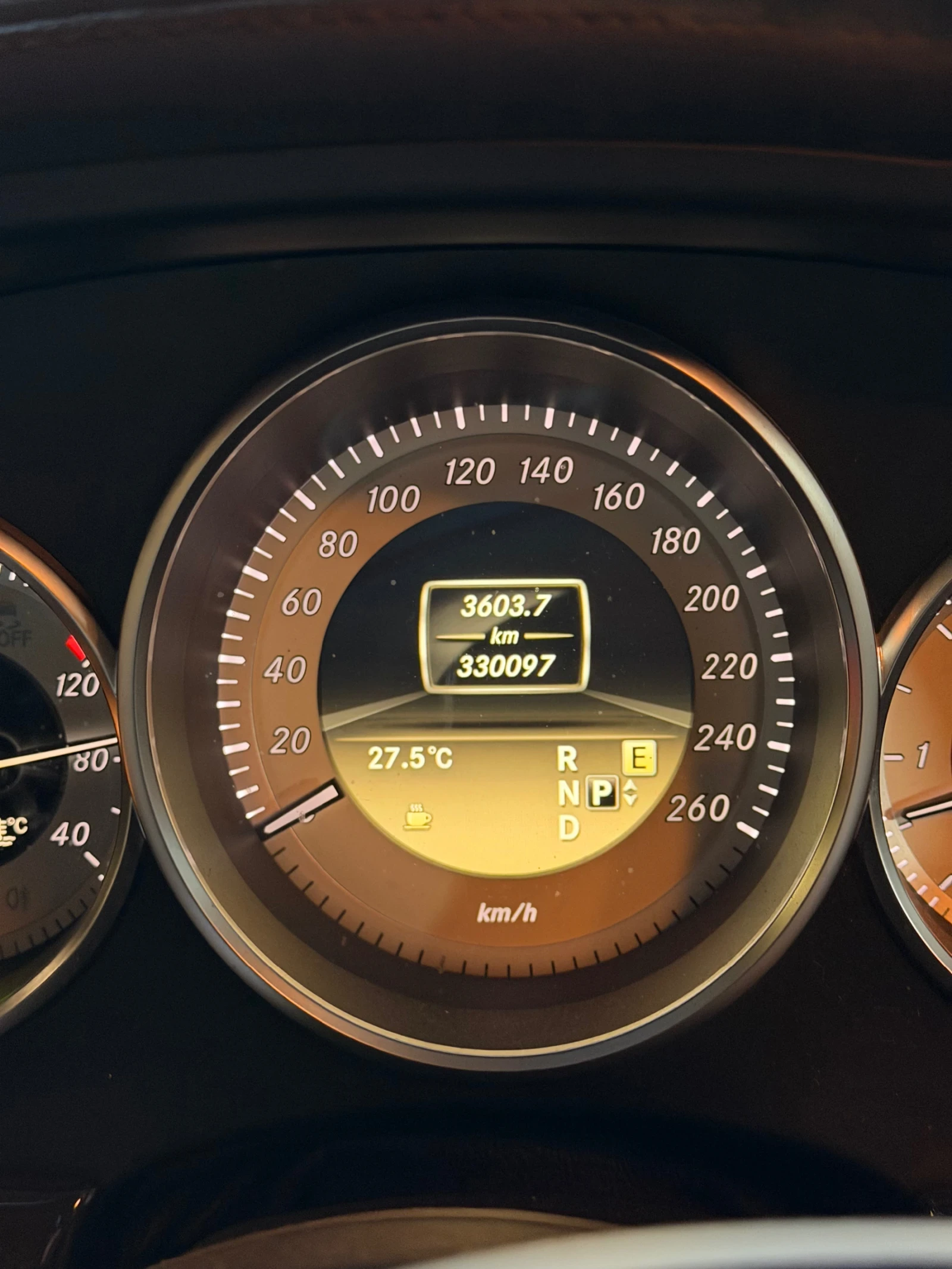 Mercedes-Benz CLS 350, снимка 8 - Автомобили и джипове - 55993085