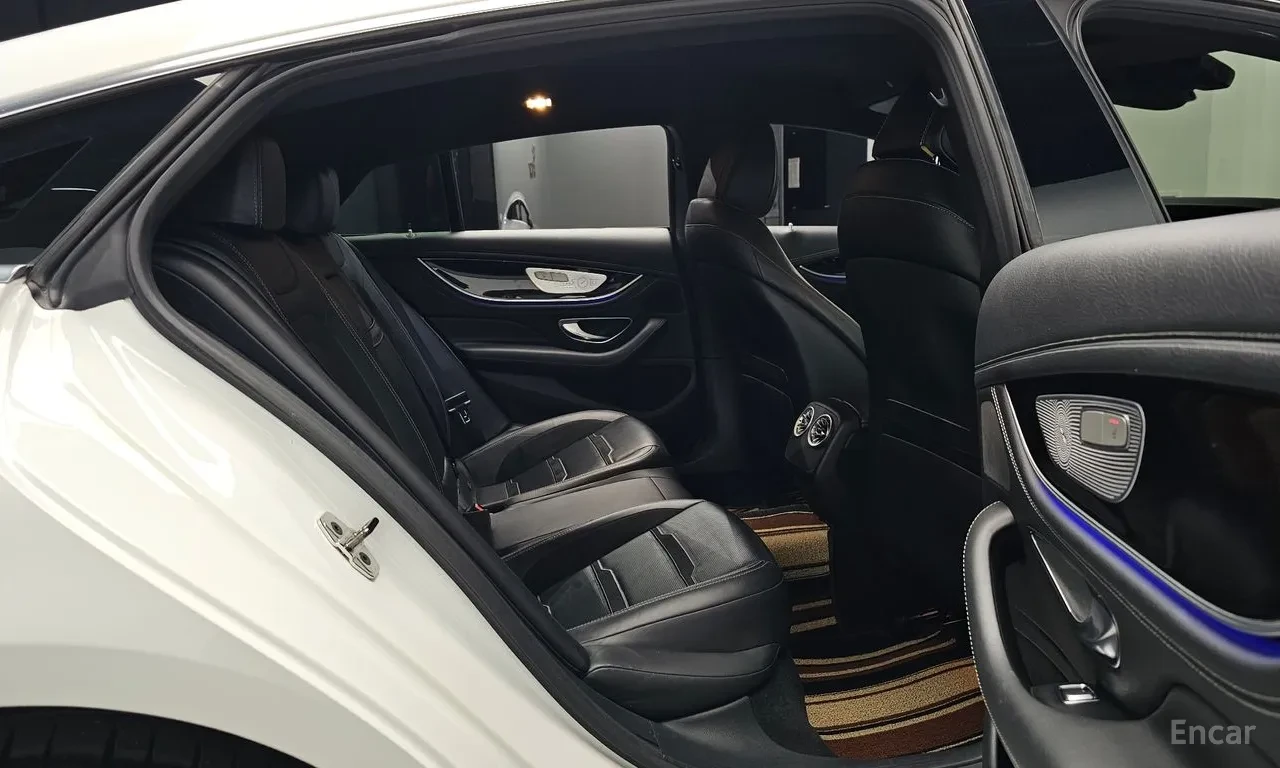 Mercedes-Benz AMG GT 4MATIC , снимка 9 - Автомобили и джипове - 56131753