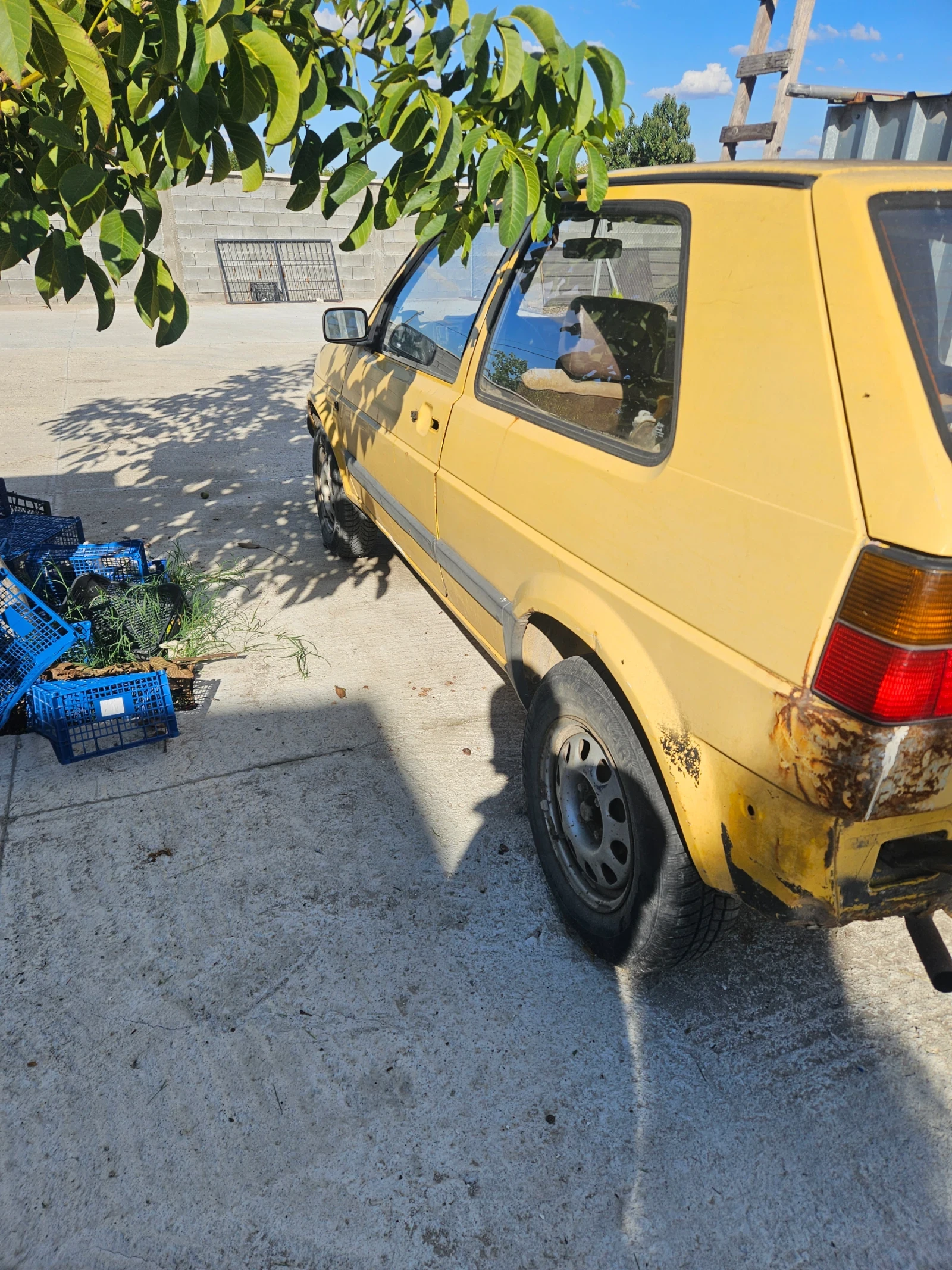 VW Golf, снимка 4 - Автомобили и джипове - 56244949