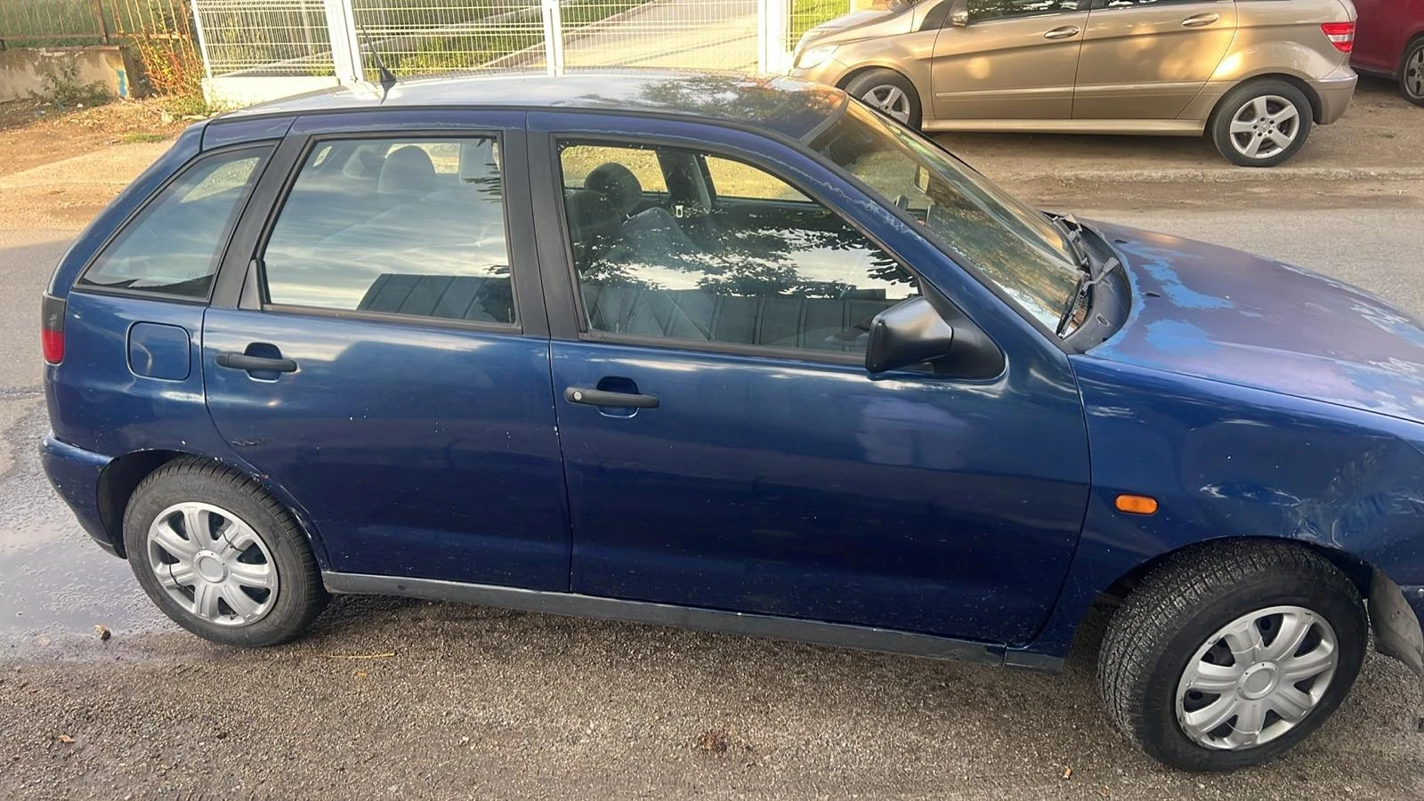 Seat Ibiza, снимка 8 - Автомобили и джипове - 56317823