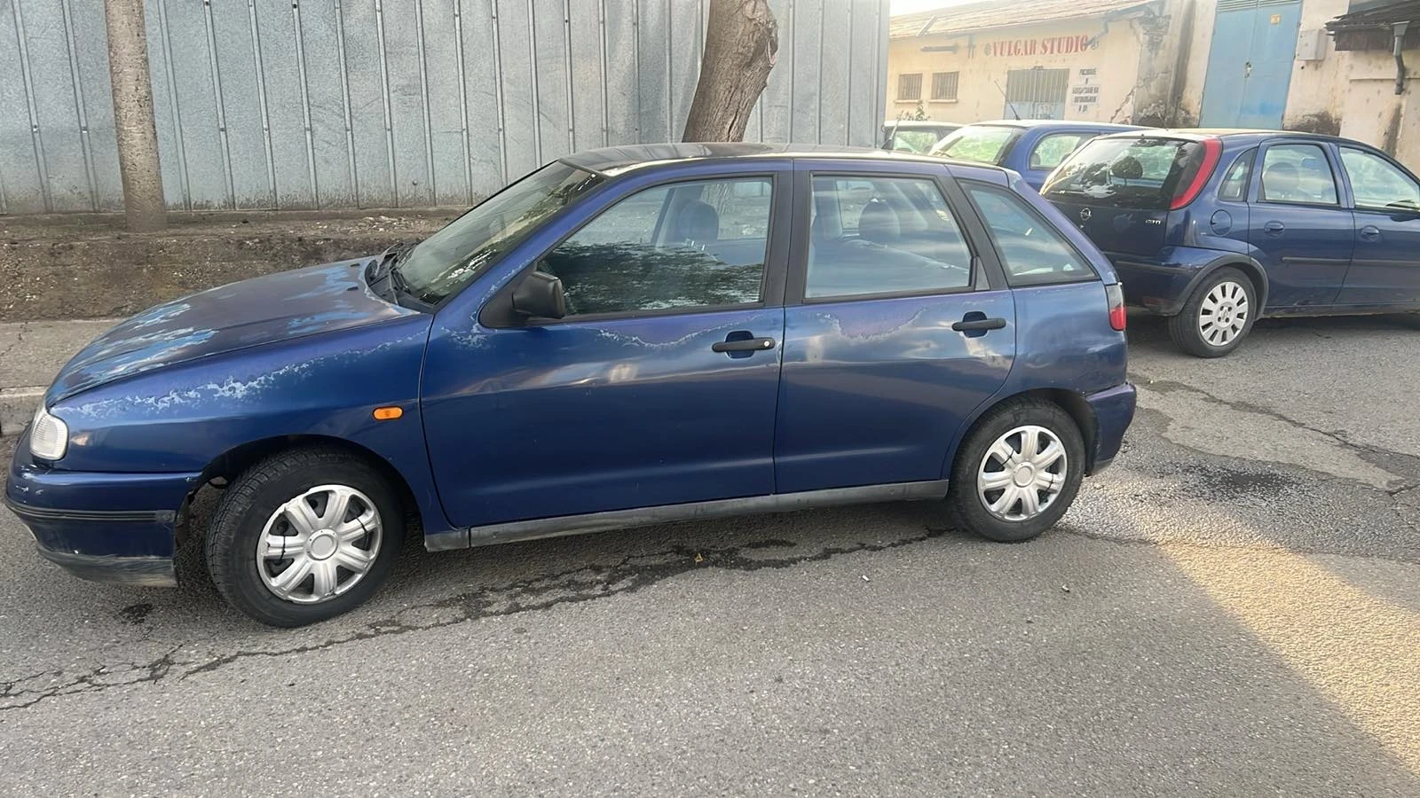 Seat Ibiza, снимка 6 - Автомобили и джипове - 56317823