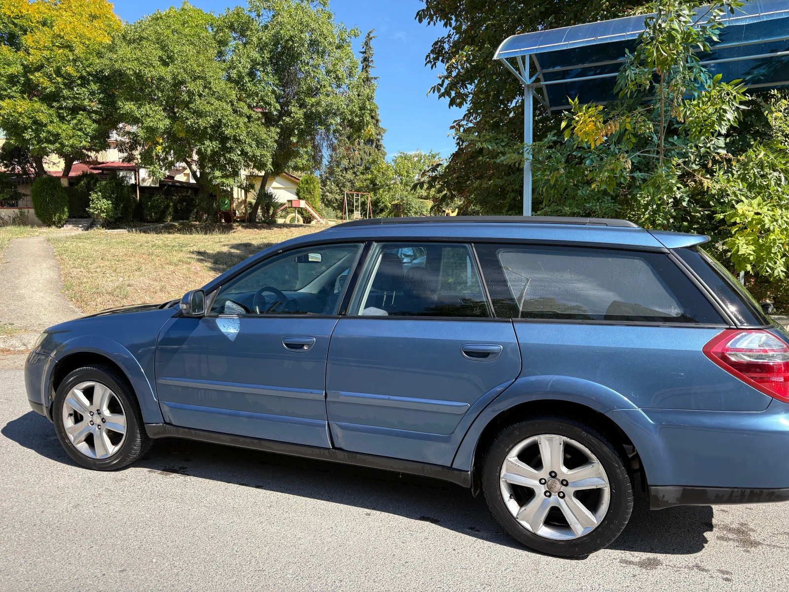 Subaru Outback Газ/Бензин, снимка 3 - Автомобили и джипове - 56480347