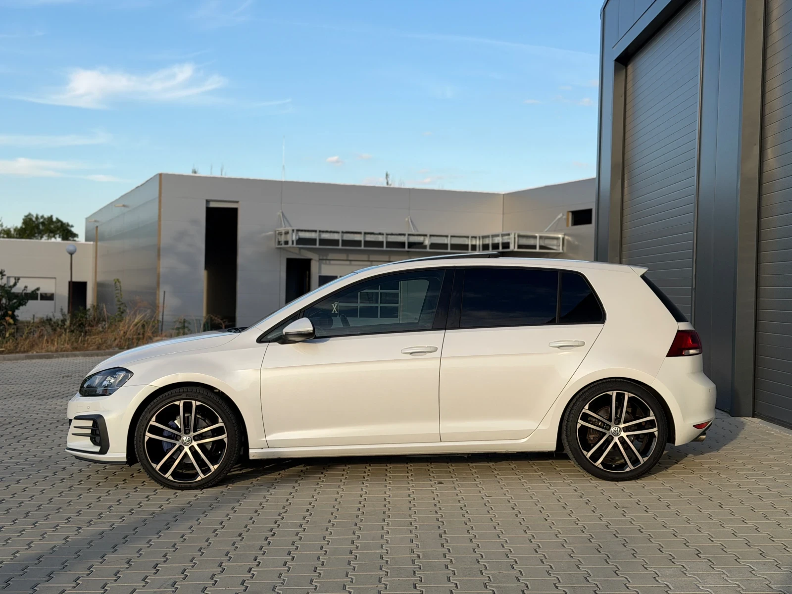 VW Golf, снимка 9 - Автомобили и джипове - 56627432