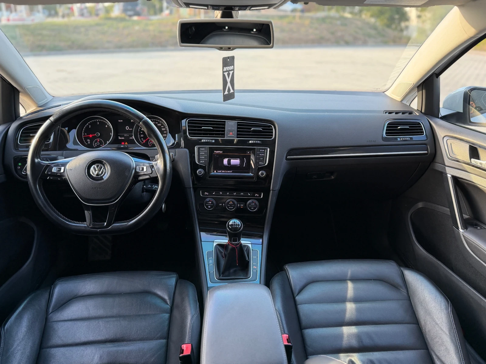 VW Golf, снимка 6 - Автомобили и джипове - 56627432