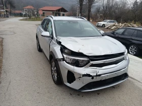 Kia Stonic 1.0T Hybrid , снимка 2