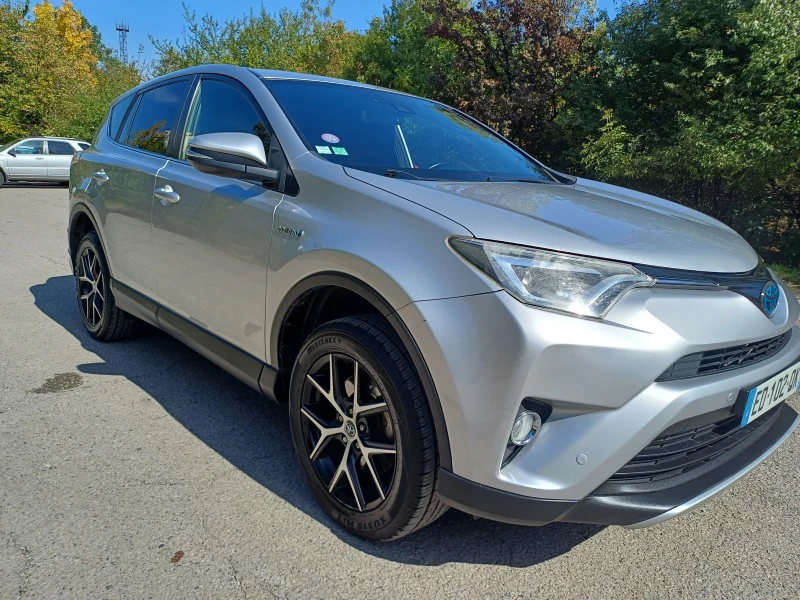 Toyota Rav4 2.5 Hybrid Dynamic, снимка 3 - Автомобили и джипове - 47365822