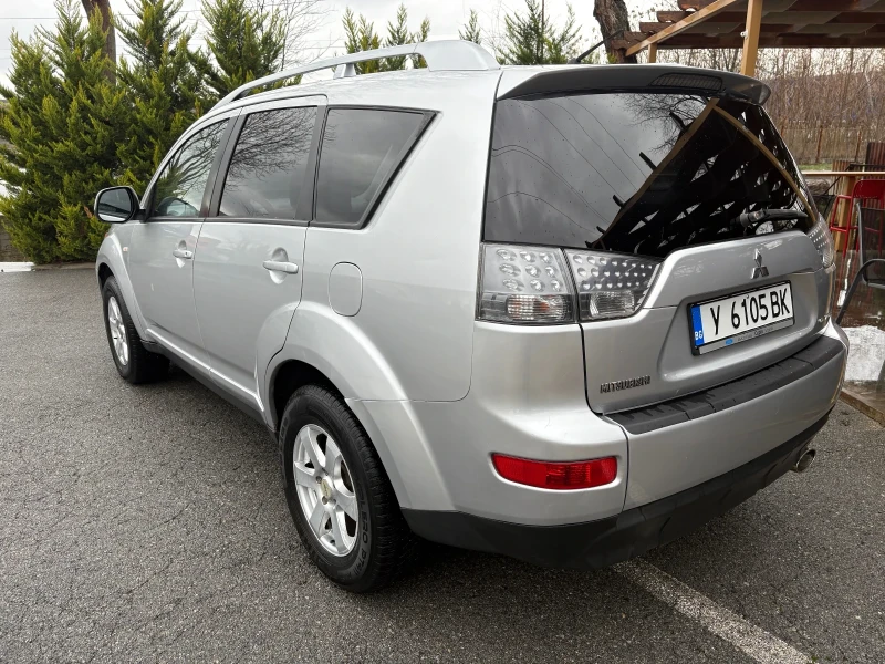 Mitsubishi Outlander 2.0 TDI, снимка 5 - Автомобили и джипове - 48502307