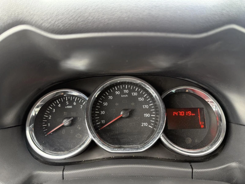 Dacia Duster 1.5 , Euro 6, Нов Вноc, снимка 14 - Автомобили и джипове - 51329847