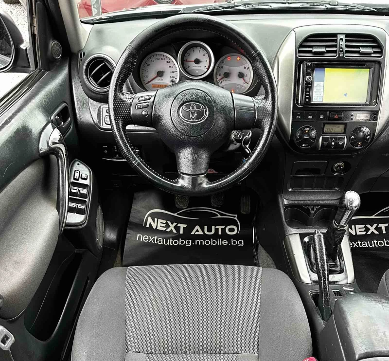 Toyota Rav4 2.0D-4D 116HP NAVI ТЕГЛИЧ, снимка 11 - Автомобили и джипове - 52690827