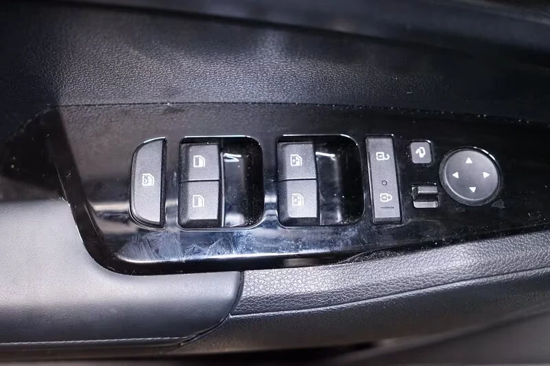 Kia Sportage 1.6/PHEV/4x4/CAM/VISION/NAVI/265HP/D101 | Mobile.bg   13