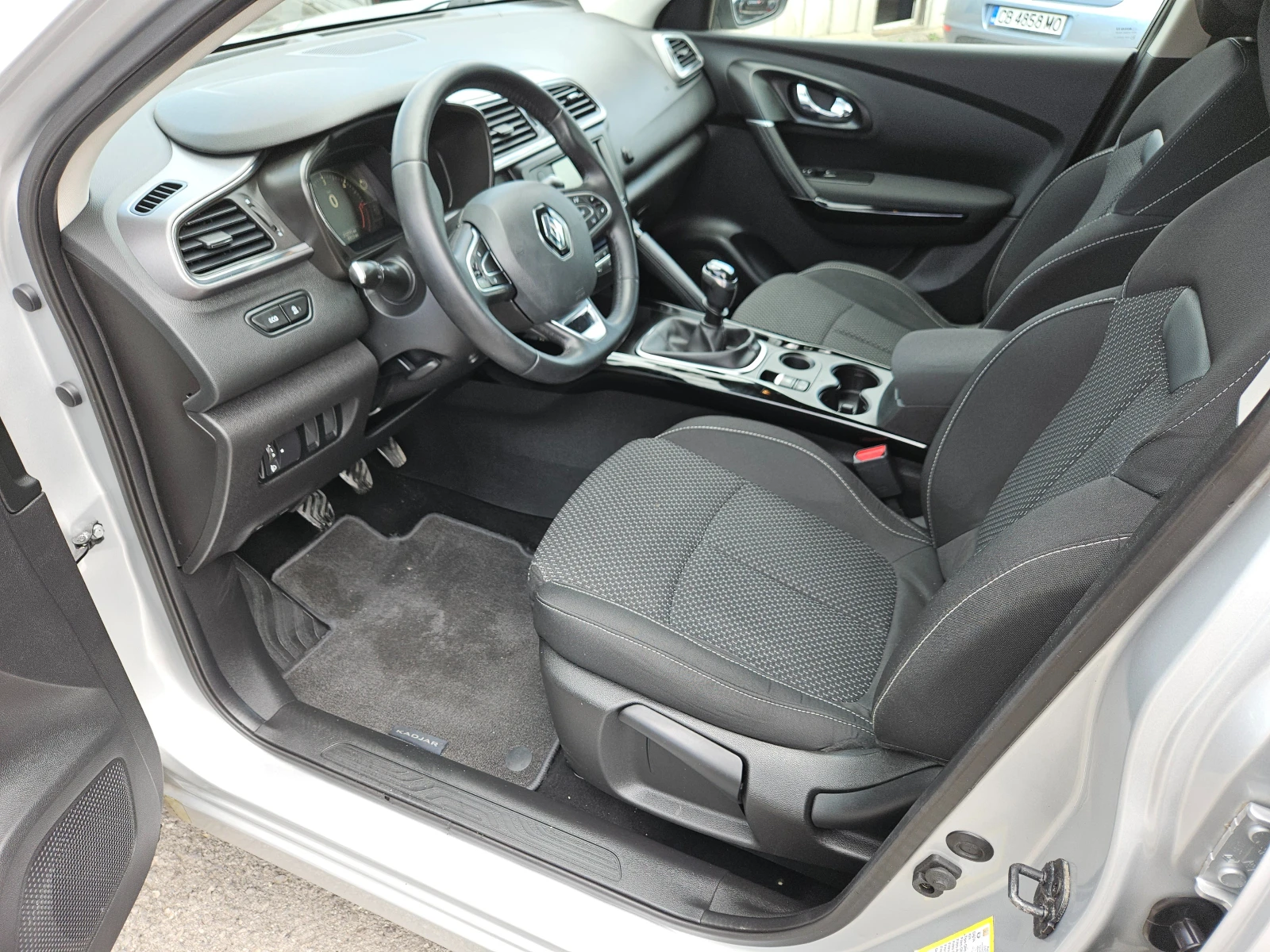 Renault Kadjar 1.5DCI/Energy/110k.c/6ск/LED/NAVI/БЛУТУТ/EURO6/ТОП - изображение 9