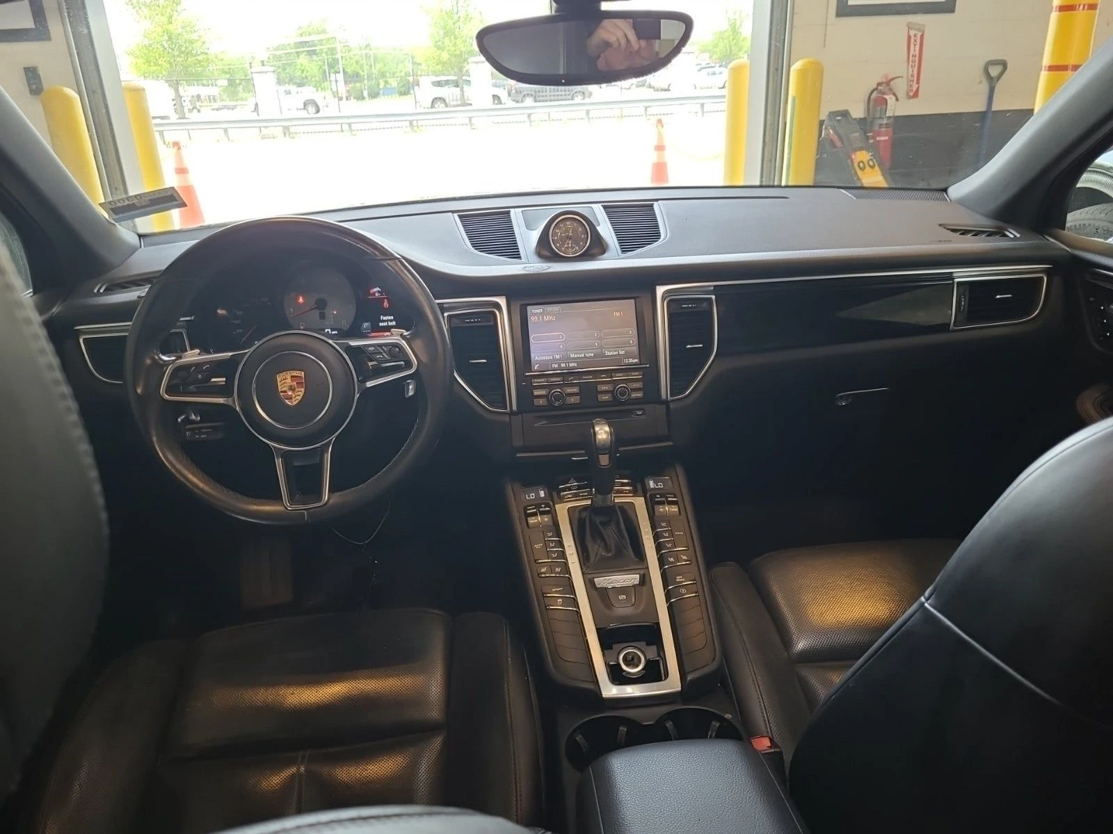 Porsche Macan S* PDK* LANE ASSIST* BOSE* ОБДУХ* PANO* BI-XENON*  - изображение 7