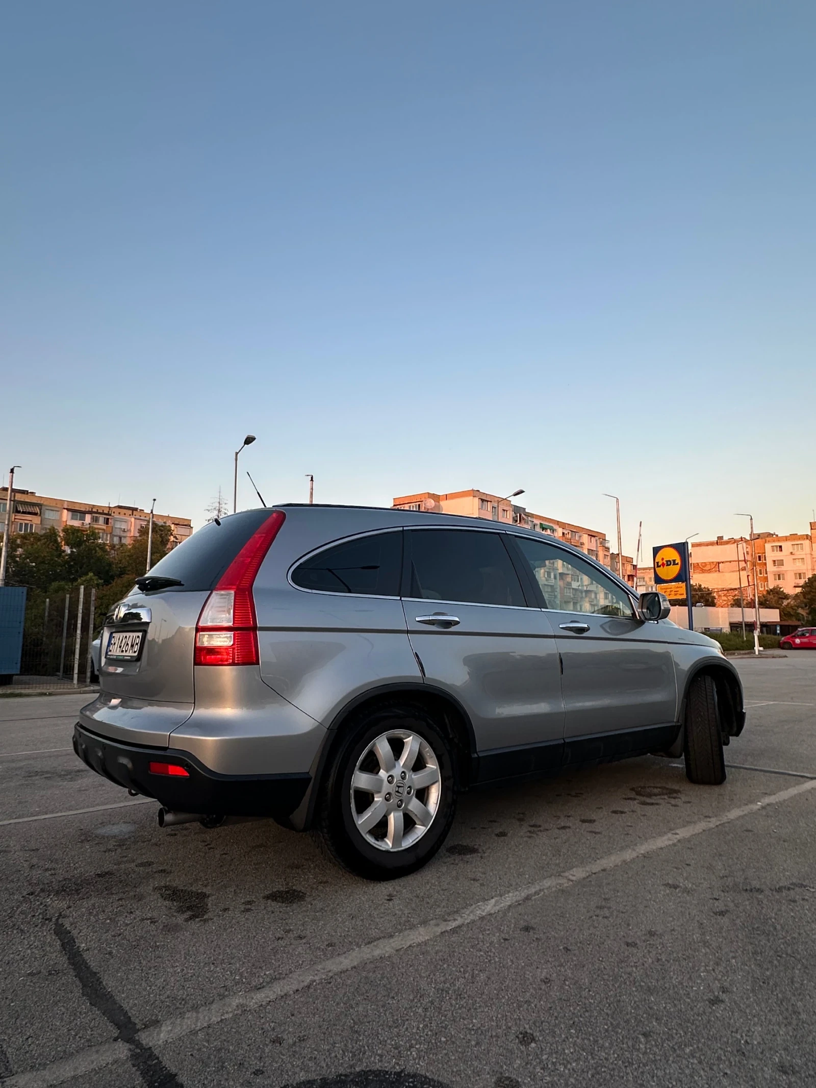 Honda Cr-v НА ГАЗ 2.0i-VTEC 4x4 - изображение 4