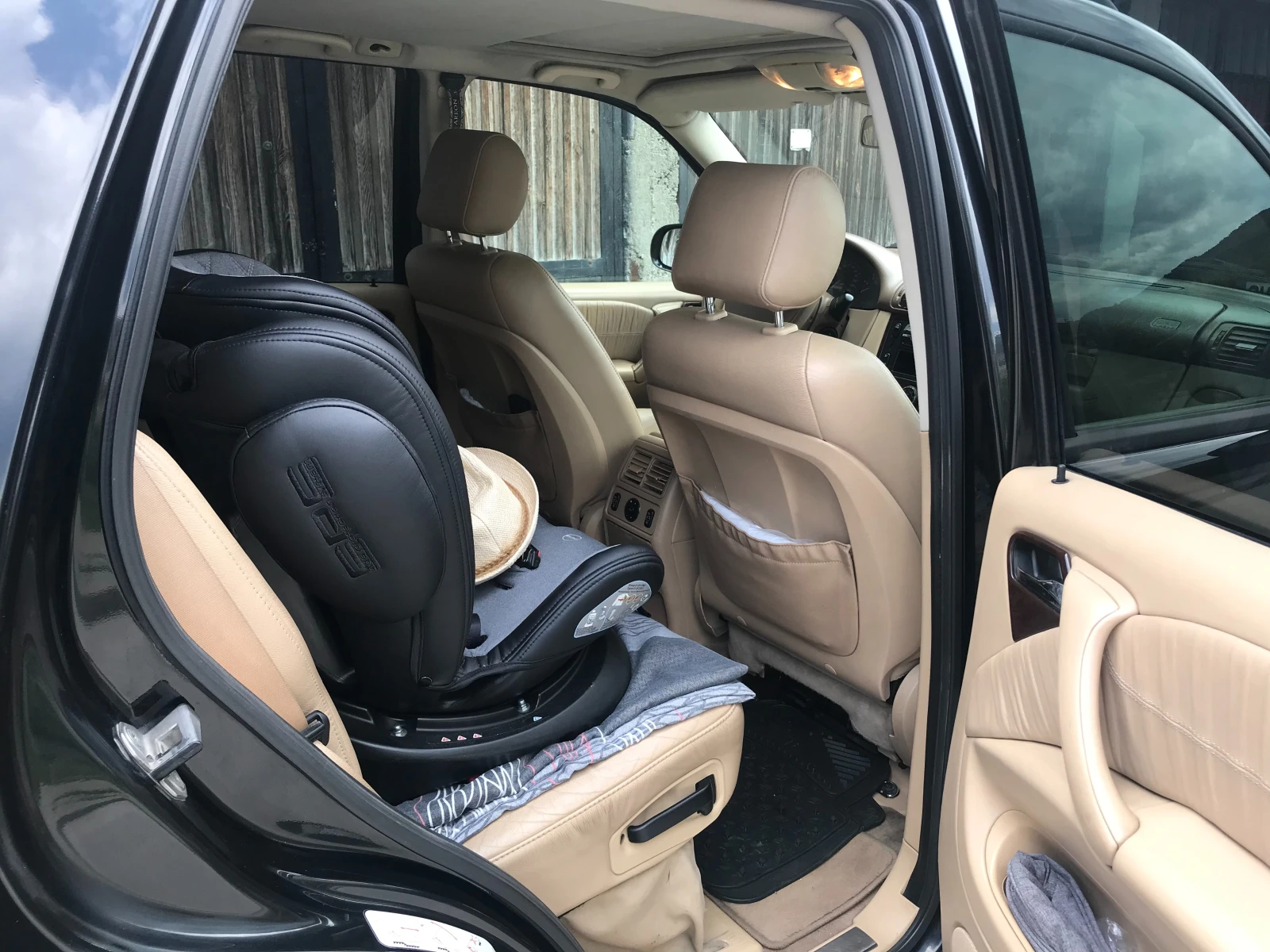 Mercedes-Benz ML 270  - изображение 10