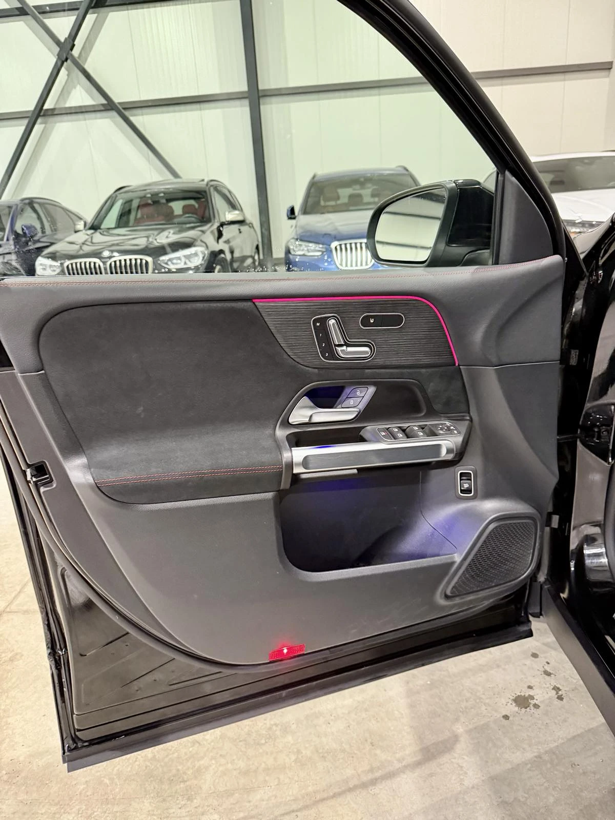 Mercedes-Benz GLB 250 4М AMG Package | Mobile.bg — изображение 13