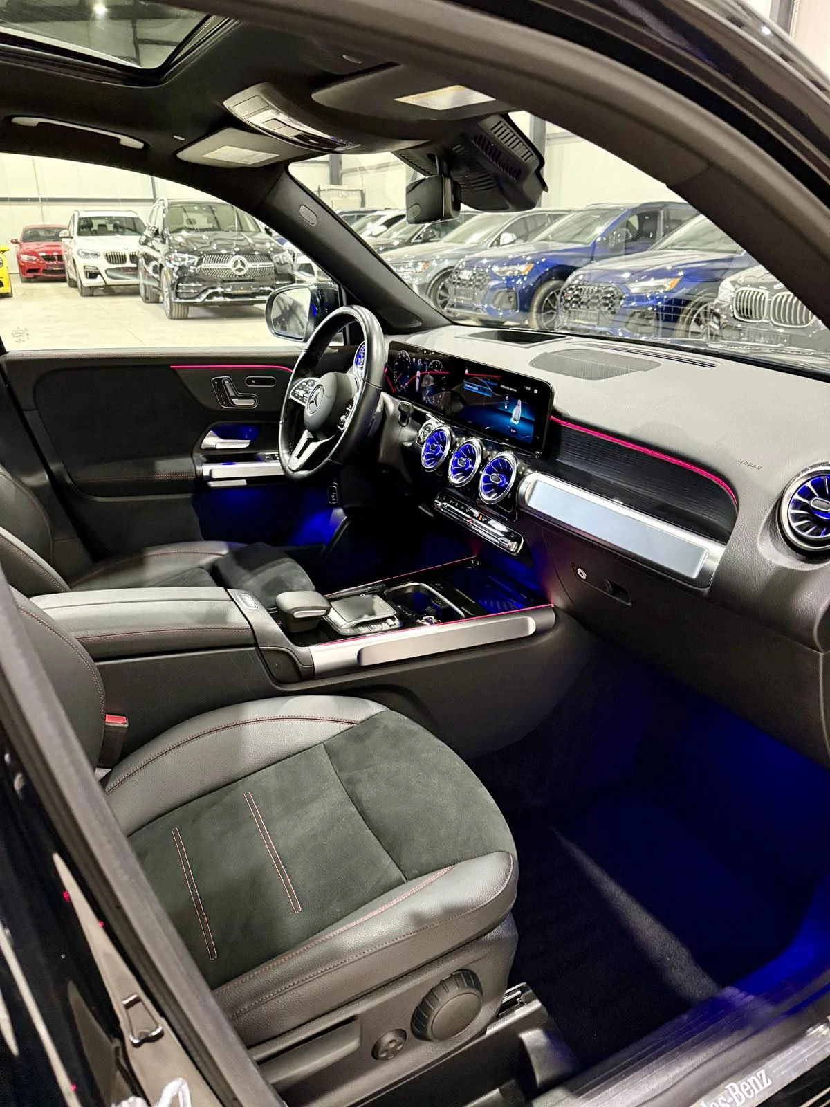 Mercedes-Benz GLB 250 4М AMG Package | Mobile.bg — изображение 12