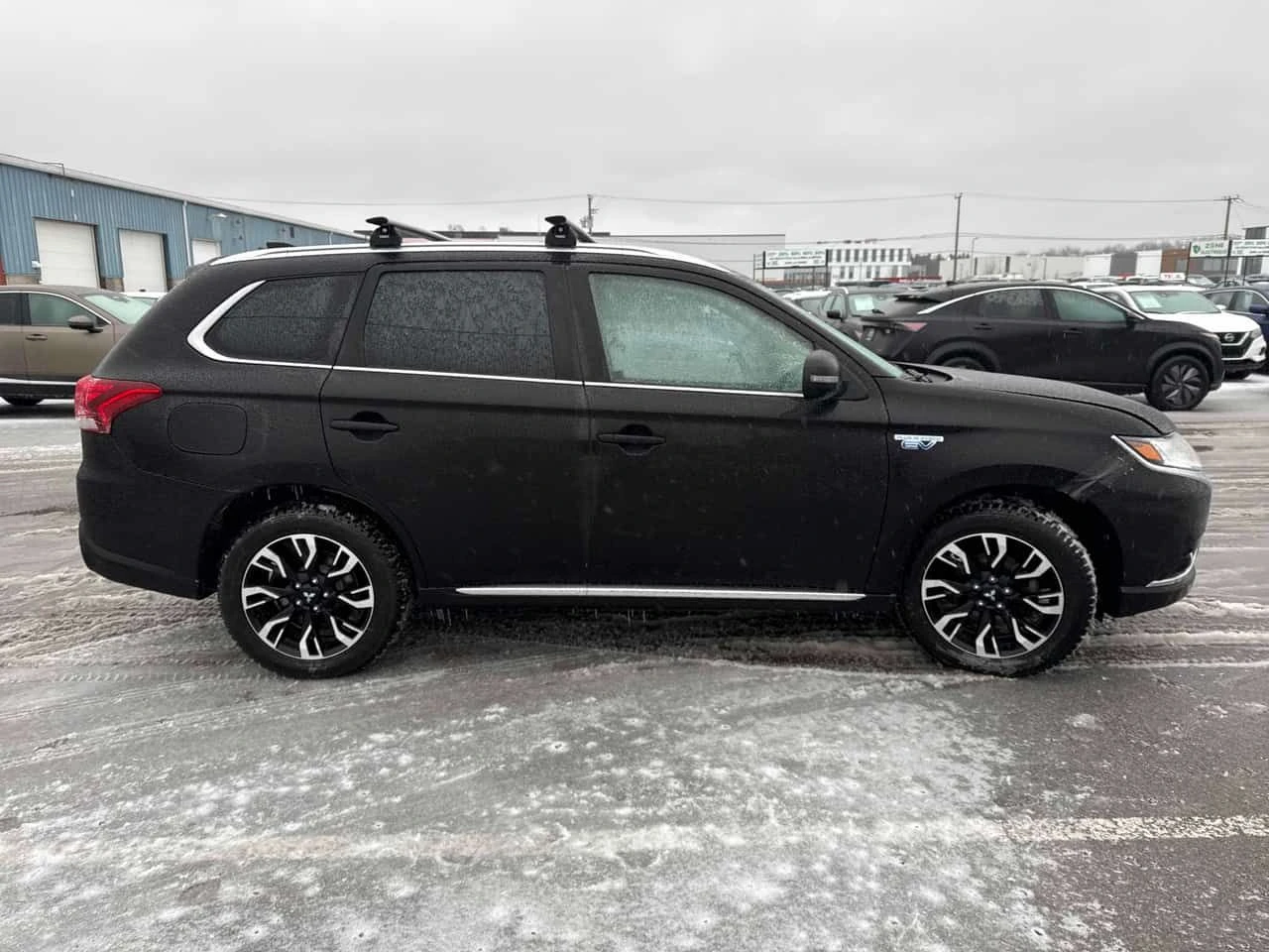 Mitsubishi Outlander * S AWC * CARFAX * KEYLESS * PANO, снимка 3 - Автомобили и джипове - 53835832