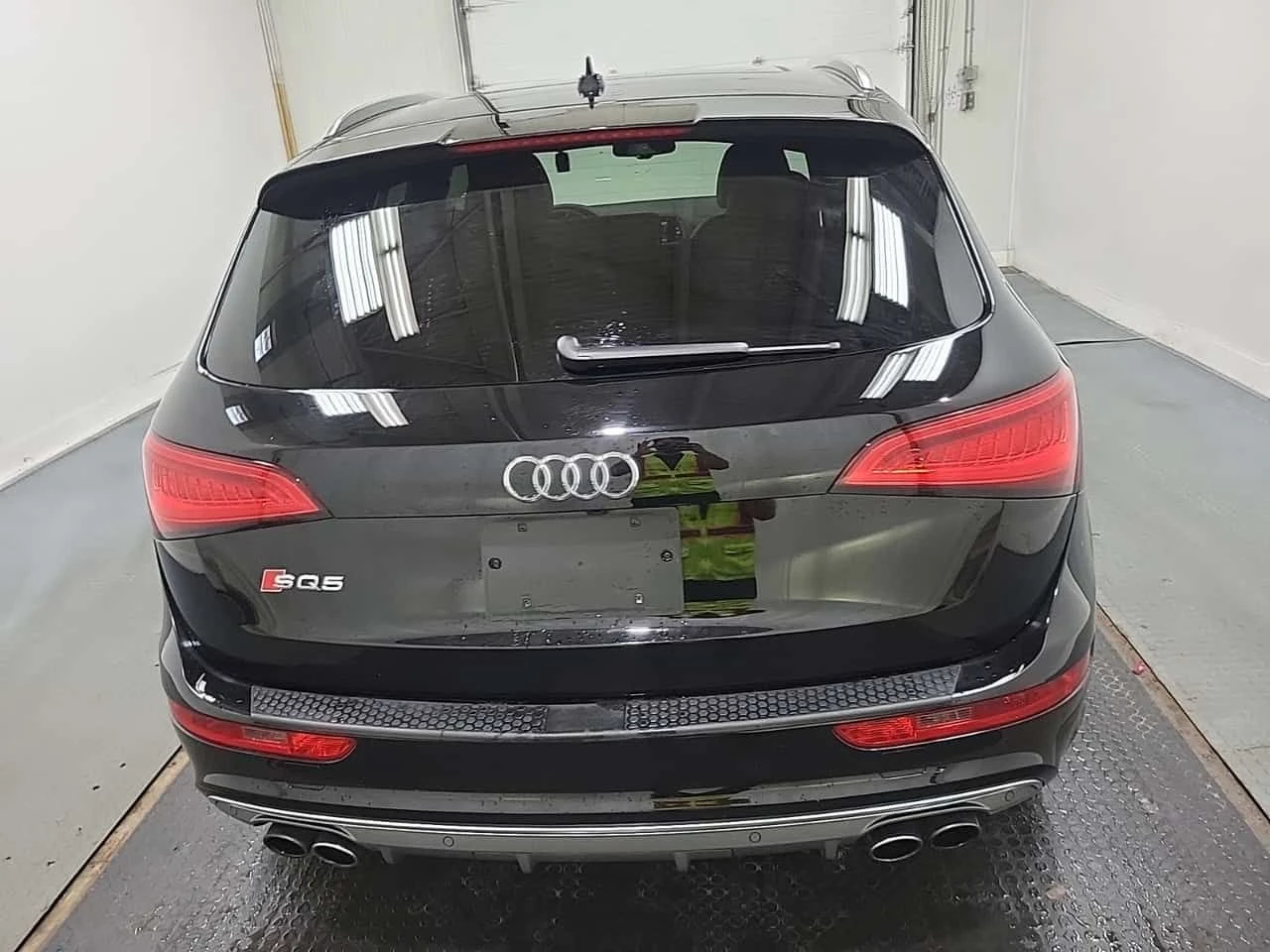 Audi SQ5 PREMIUM PLUS| PANORAMA | БЕЗ ИНЦИДЕНТИ| , снимка 5 - Автомобили и джипове - 54235244